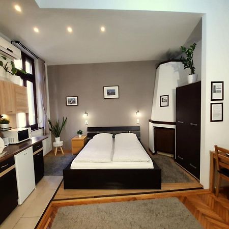 Central Gold Apartment Budapest Extérieur photo